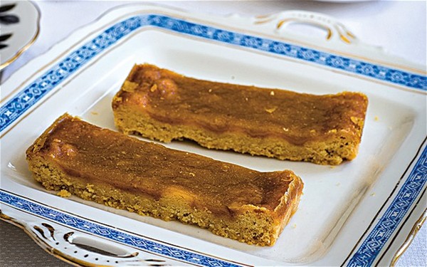 Ginger crunch slices