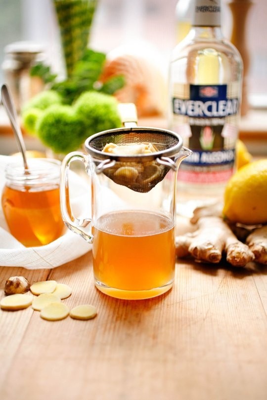 Ginger honey bee cocktail
