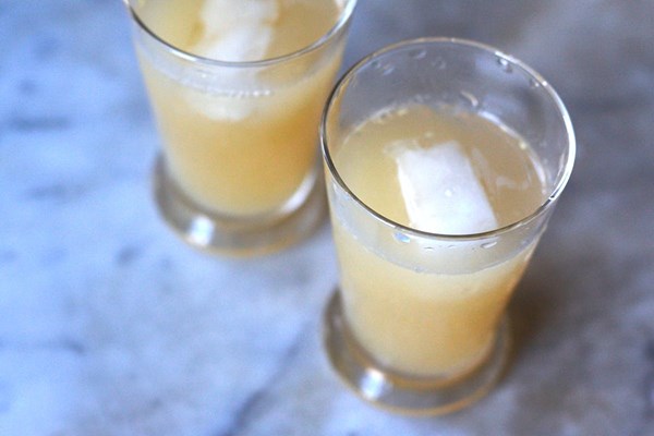 Ginger-kissed grapefruit juice