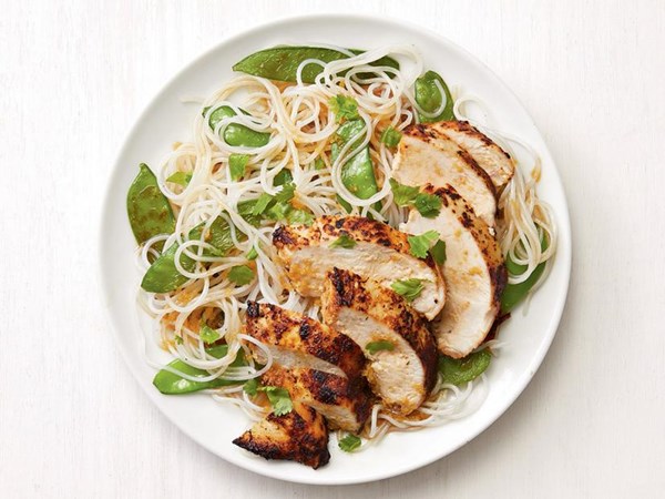 Ginger-lime chicken with rice noodles 