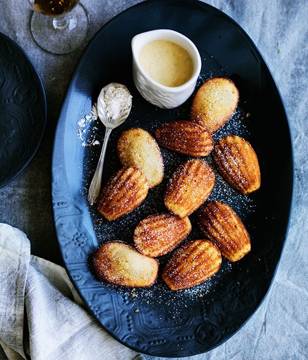 Ginger madeleines with spiced crème Anglaise