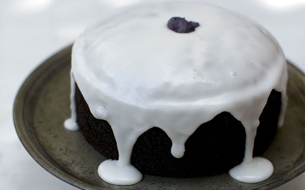 Ginger molasses cake