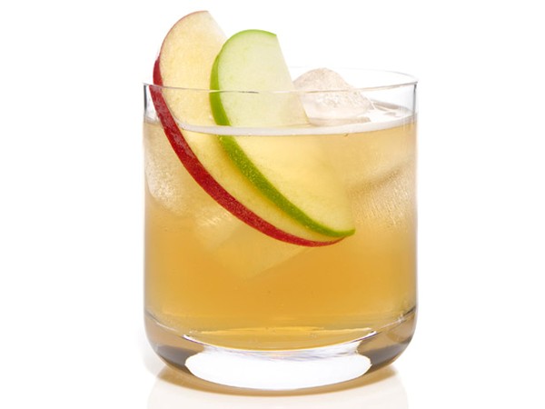 Ginger rum shandies
