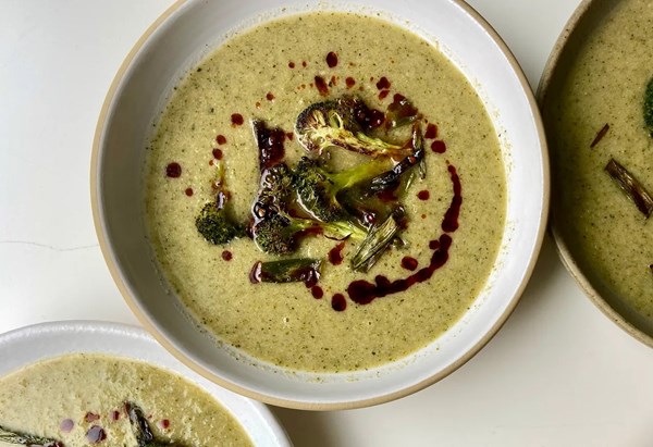 Ginger-scallion broccoli soup
