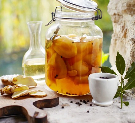 Ginger-spiced pears