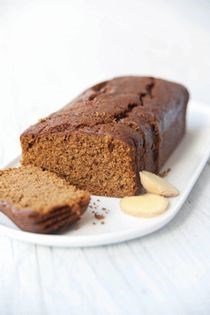 Ginger treacle cake