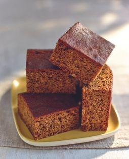 Gingerbread & black treacle parkin