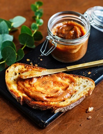 Gingerbread apple butter