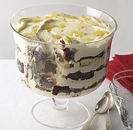 Gingerbread-brandy trifle