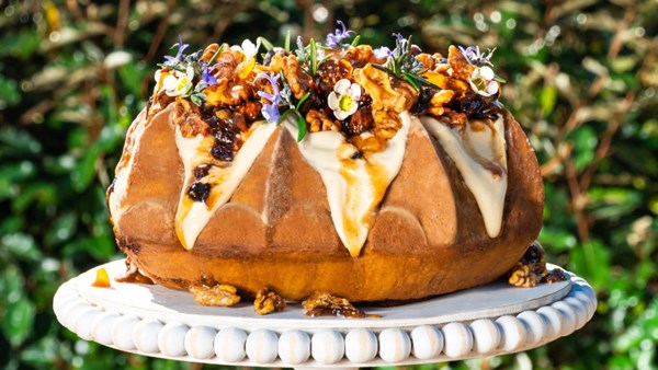 Gingerbread bundt cake with maple fruit glaze
