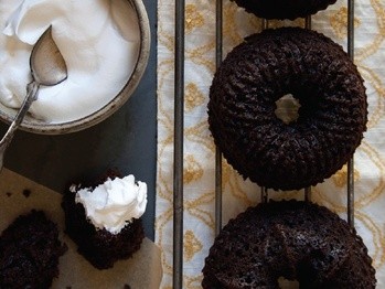 Gingerbread cake