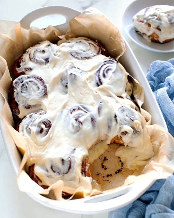 Gingerbread cinnamon rolls