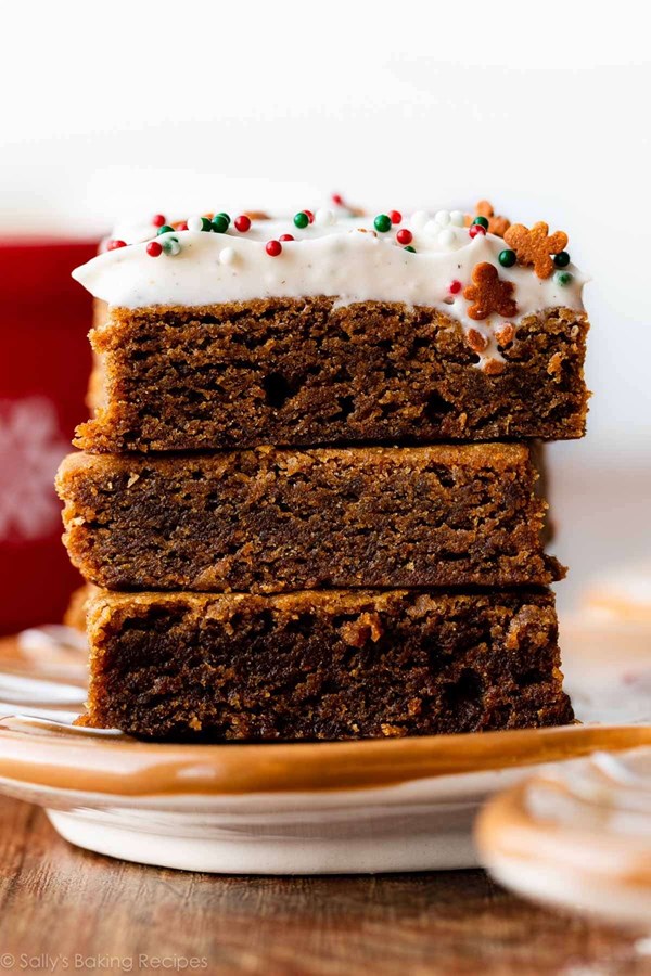 Gingerbread cookie bars