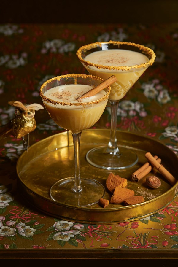 Gingerbread eggnog cocktail