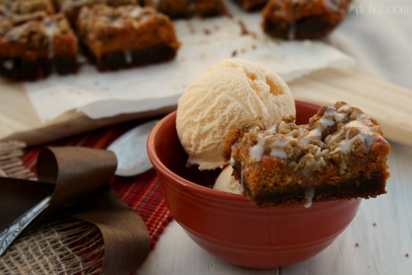 Gingerbread pumpkin bars