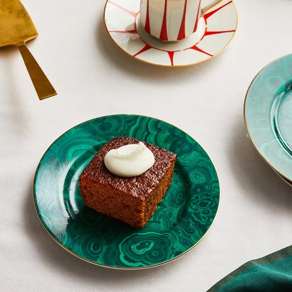 Gingerbread snacking cake with maple whipped cream 