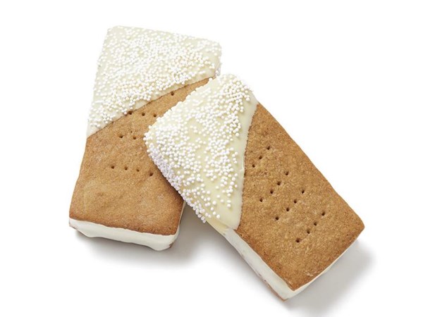 Gingerbread-spiced iced cream sandwiches [Douglas Phillips]