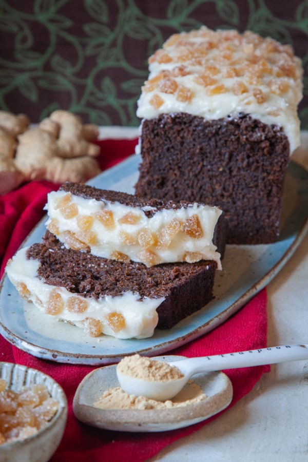 Gingerbread stout cake