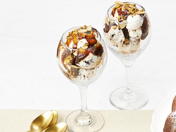 Gingerbread sundaes 