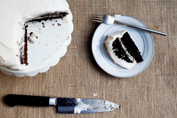 Gingerbread with cream cheese frosting