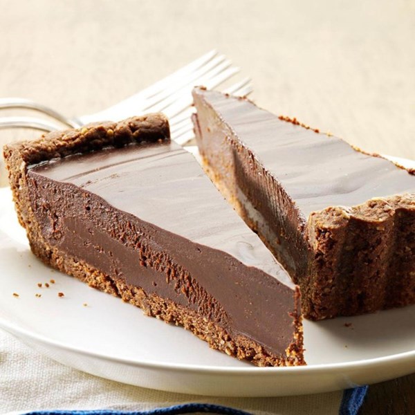 Gingered almond truffle tart