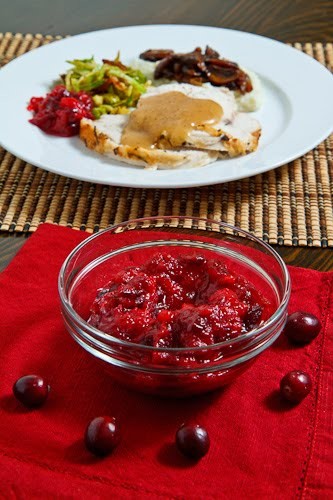 Gingered cranberry sauce