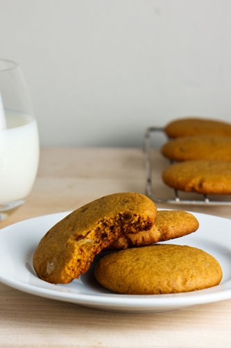 Gingersnap cookies