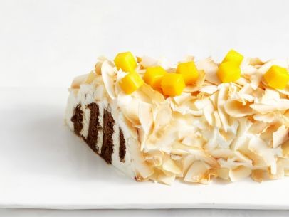 Gingersnap-mango icebox cake
