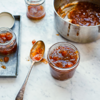 Gingery gooseberry jam