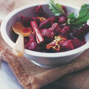 Gingery pickled beets with cinnamon & pepper