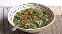 Gingery pork and bok choy soup