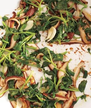 Gingery sautéed watercress and shiitakes