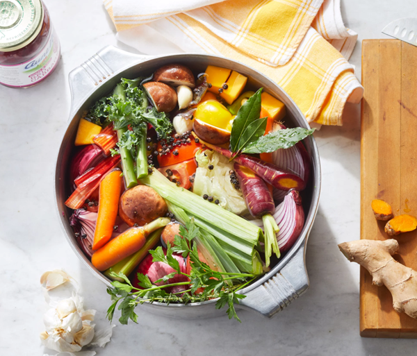 Gingery vegetable broth