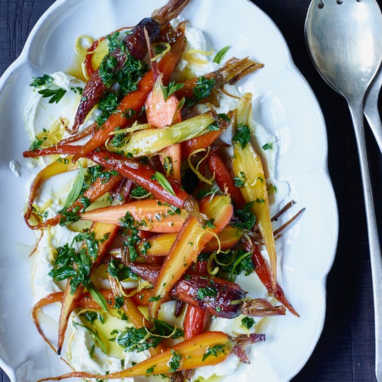 Glazed carrots with goat cheese and honey