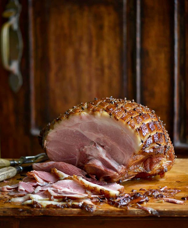Glazed ham with mustard
