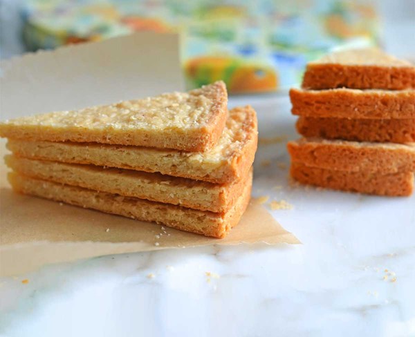 Glazed lemon ginger shortbread wedges