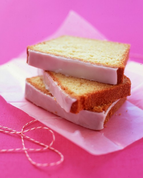 Glazed lemon pound cake