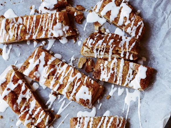 Glazed maple-walnut kringle [Gabriel Stulman and Mehdi Brunet-Benkritly]