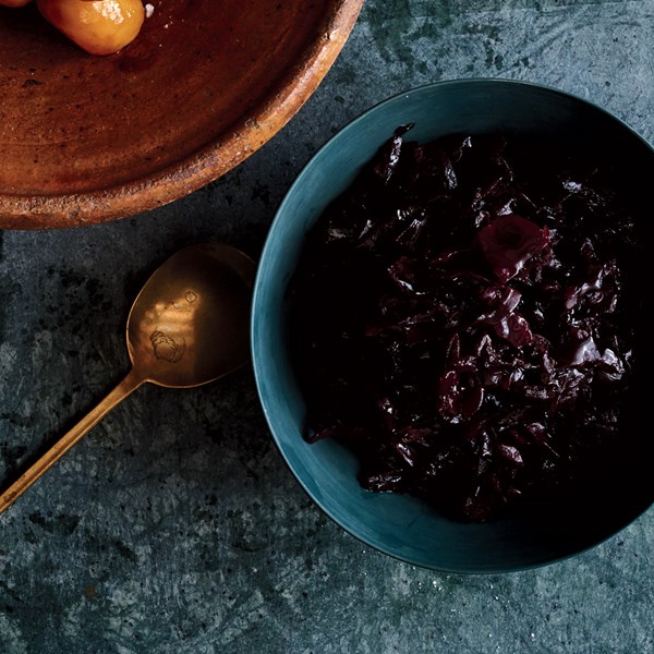 Glazed pickled red cabbage
