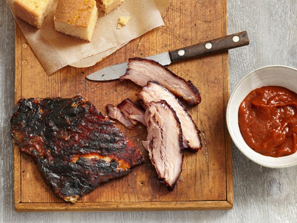 Glazed pork belly with ginger barbecue sauce