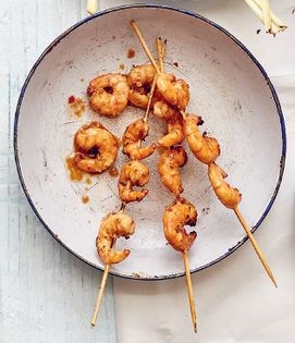 Glazed prawn sate