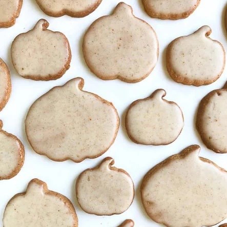 Glazed pumpkin spice cookies [Luckybites]