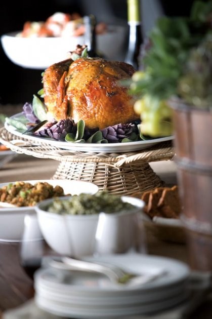 Thanksgiving table