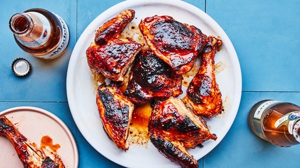 Glazy barbecued chicken