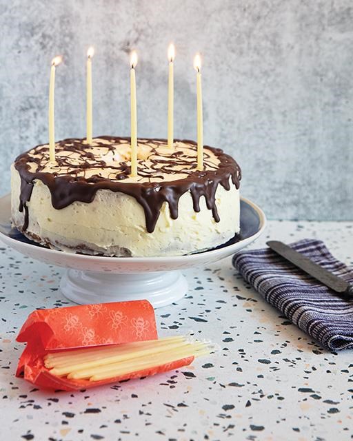 Glenda’s chiffon party cake with almost-French buttercream