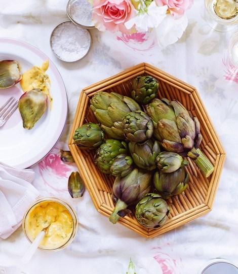 Globe artichokes with herby Hollandaise