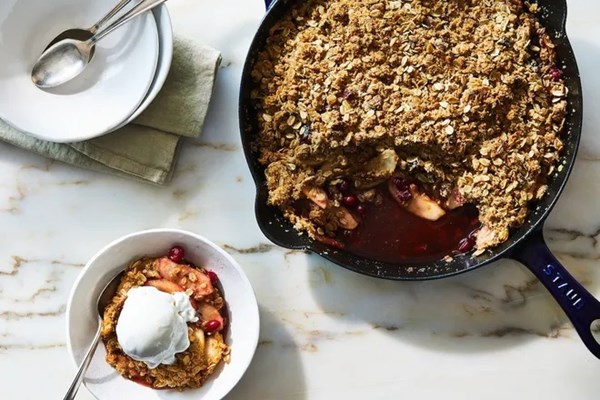 Gluten free apple cranberry crisp