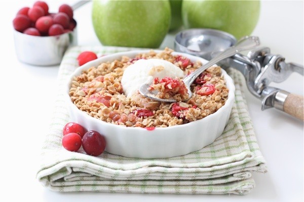 Gluten-free apple cranberry crisp