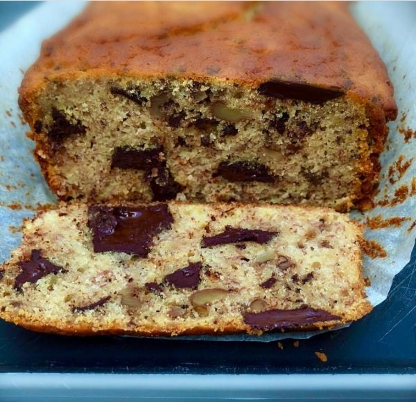 Gluten-free banana bread with chocolate and walnuts