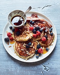 Gluten-free banana-coconut pancakes